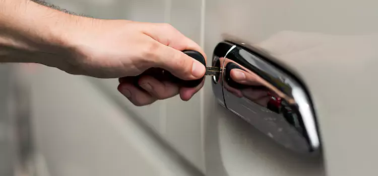 Why Choose Our Auto Locksmith Team in Altoona, PA?